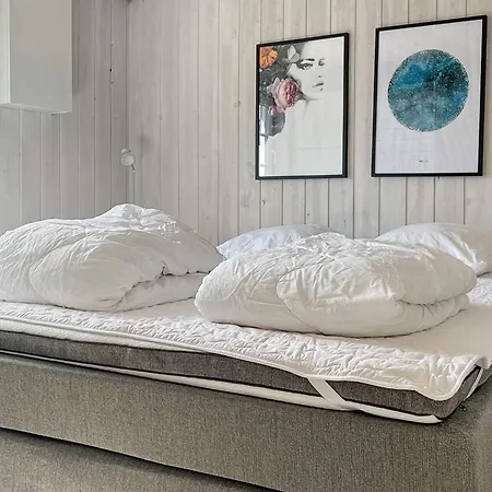 Tranquil Oasis With Pool - By Traum 別荘 Ørsted