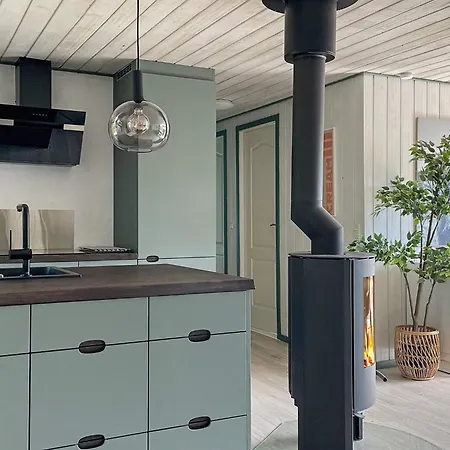 Дом отдыха Tranquil Oasis With Pool - By Traum